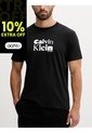 Camiseta Negra Con Estampado Gráfico De Logo En Estilo Bold Calvin Klein de Calvin Klein