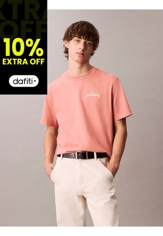 Camiseta Rosada Con Logo Bordado Calvin Klein Calvin Klein