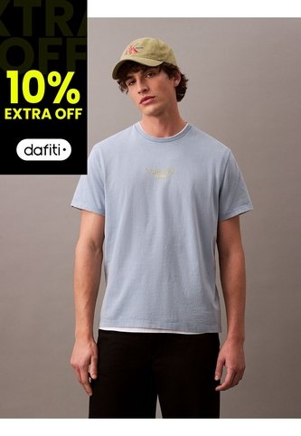 Camiseta Multicolor Acid Wash Graphic Crewneck Calvin Klein Calvin Klein
