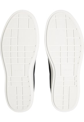 Tenis Multicolor Bajos Con Cordones Calvin Klein