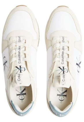 Tenis Blanco Deportivos Con Suela Dentada Calvin Klein