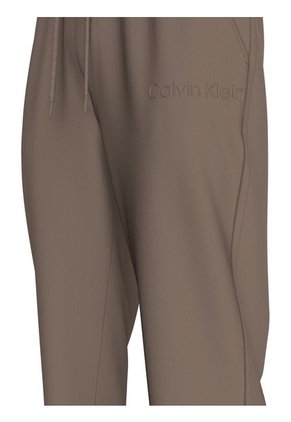 Jogger Chocolate Institutional Con Logo Tonal Calvin Klein