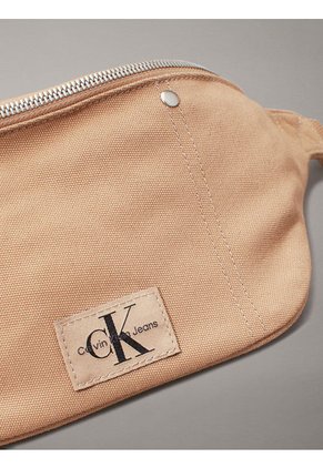 Canguro Naranja Con Parche Calvin Klein