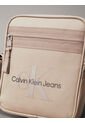 Bolso Beige Essentials Reporter Calvin Klein de Calvin Klein