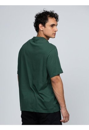 Camiseta Verde Con Gráfico De Monograma Calvin Klein Calvin Klein