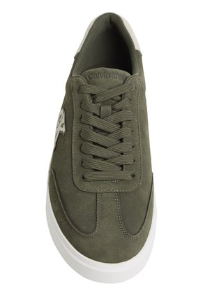 Tenis Verde Bajos Con Suela Cupsole Calvin Klein