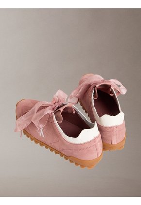 Tenis Rosa Runner De Perfil Bajo Con Lazos Calvin Klein