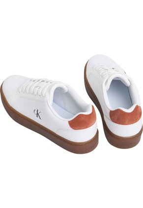 Tenis Blanco Classic De Corte Bajo En Cuero Calvin Klein