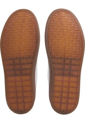 Tenis Blanco Classic De Corte Bajo En Cuero Calvin Klein