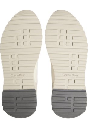 Tenis Beige City Runner Calvin Klein