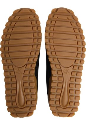 Tenis Negro Runner De Perfil Bajo Con Lazos Calvin Klein