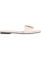 Sandalias Beige Planas Cuadradas Con Emblema Calvin Klein de Calvin Klein