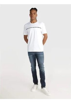 Camiseta Blanca Manga Corta Con Logo Tape Calvin Klein