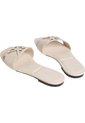 Sandalias Beige Planas Cuadradas Con Emblema Calvin Klein de Calvin Klein