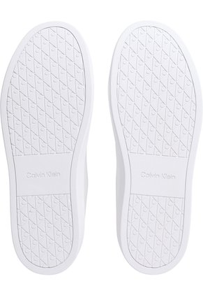 Tenis Blanco Classic De Corte Bajo En Cuero Calvin Klein