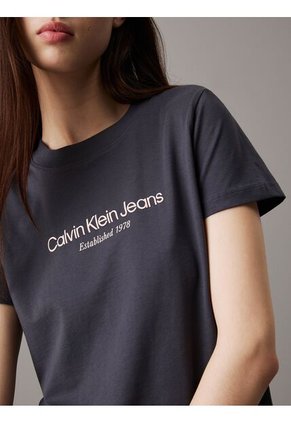 Camiseta Negra Regular Con Logo Institutional Calvin Klein