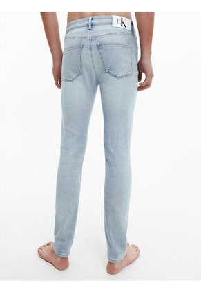 Jeans Celeste Skinny Con Detalles Rasgados Calvin Klein