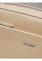 Bolso Beige Cruzado Convertible Calvin Klein de Calvin Klein