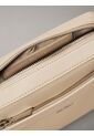 Bolso Beige Cruzado Convertible Calvin Klein de Calvin Klein
