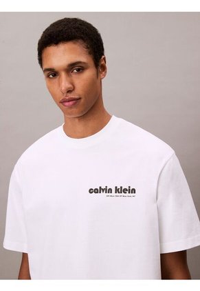 Camiseta Blanca Con Logotipo Bordado Calvin Klein