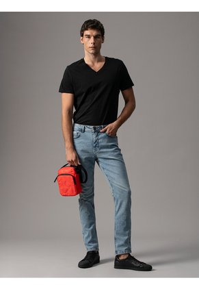 Bolso Rojo Reporter Acolchado Con Logo Monograma Calvin Klein