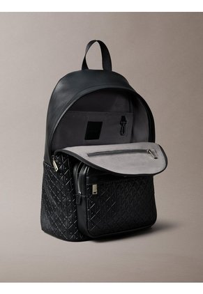 Morral Negro Con Monograma Grabado Integral Calvin Klein