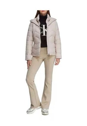 Chaqueta Color Crema Con Bolsillos Frontales Para Mujer Calvin Klein