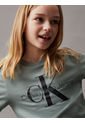 Camiseta Niño Verde Unisex Con Logo Calvin Klein de Calvin Klein