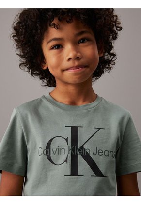 Camiseta Niño Verde Unisex Con Logo Calvin Klein