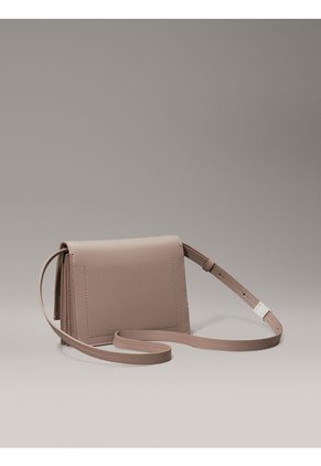 Bolso Gris Cruzado Saffiano Calvin Klein