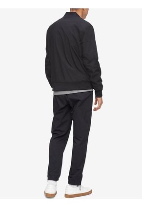 Chaqueta Negra Con Cierre Y Bolsillos Laterales Calvin Klein