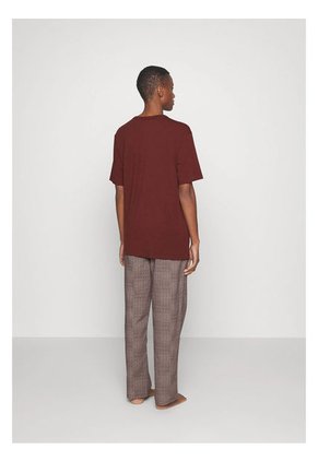 Conjunto Multicolor De Pijama Mujer Café Calvin Klein