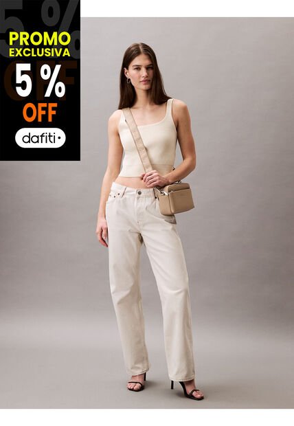 Jeans Blanco Rectos Estilo 90s Con Lavado Tiza Calvin Klein