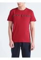 Camiseta Roja Manga Corta Con Logo Tape Calvin Klein de Calvin Klein