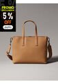 Bolso Beige Tote Pequeño Calvin Klein de Calvin Klein