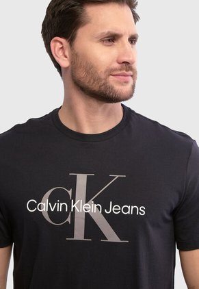 Camiseta Calvin Klein Negro