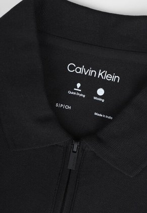 Polo Calvin Klein Negro