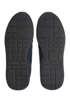 Tenis Azul Oscuro Retro Runner En Cuero Calvin Klein