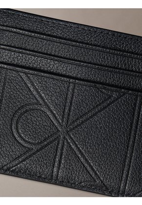 Tarjetero Negro Con Relieve Integral De Emblema Calvin Klein