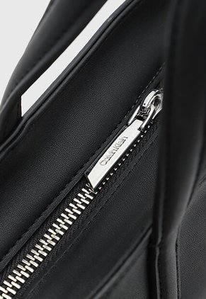 Bolso Calvin Klein Negro