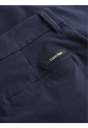 Bermudas Azul Chino Slim Modern Calvin Klein