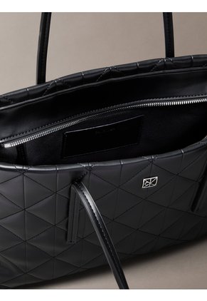 Bolso Negro Tote Pequeño Acolchado Calvin Klein