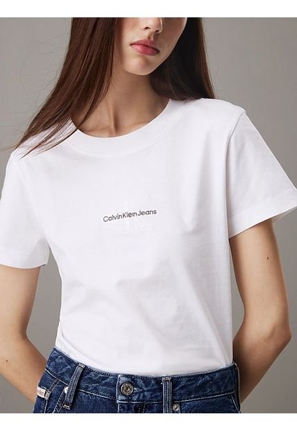 Camiseta Blanca Slim Con Logotipo Tonal Calvin Klein