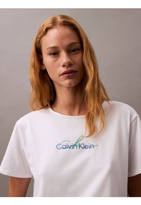 Camiseta Blanca Slim Con Logo Calvin Klein