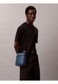 Bolso Azul Reporter Raised Calvin Klein de Calvin Klein