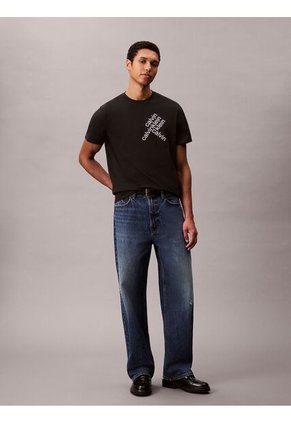 Camiseta Negra Con Logotipo Apilado Calvin Klein