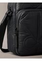 Bolso Negro Reporter Acolchado Con Logo Monograma Calvin Klein de Calvin Klein
