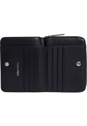 Billetera Negra Mediana Con Cremallera Alrededor Calvin Klein