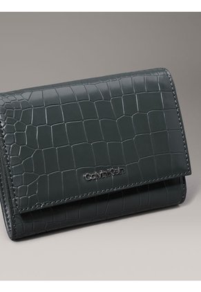 Billetera Verde De Plegado Triple Y Cuero De Cocodrilo Calvin Klein