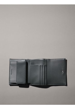 Billetera Verde De Plegado Triple Y Cuero De Cocodrilo Calvin Klein